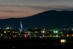 夜の空港