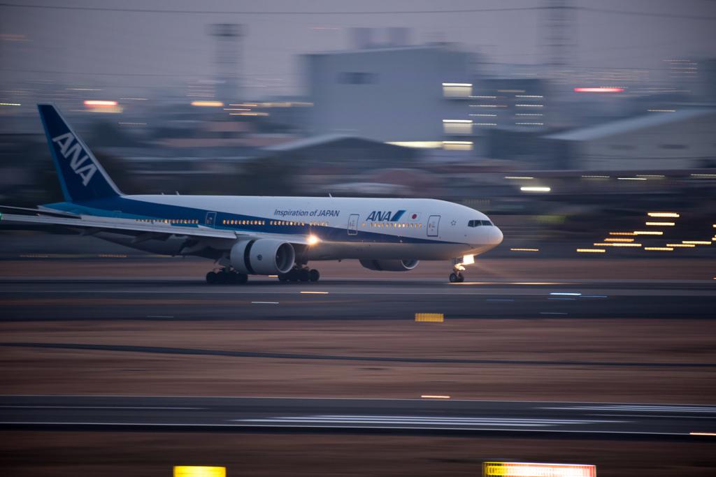 大阪空港　展望デッキ　流し撮り練習！-2