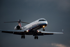 穏やかな夕暮れ　　「IBEX Bombardier CRJ-700」