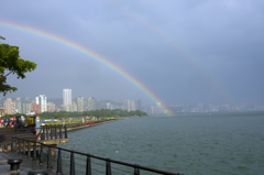 淡水川の二本の虹