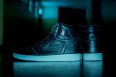 AIR JORDAN 1RETRO HIGH OG ”CYBER MONDAY”