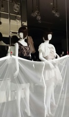 仕事前のマネキンさん