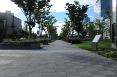 大阪市立東洋陶磁美術館前