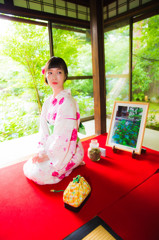 屋敷に雨宿り