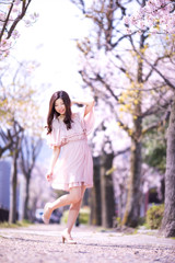「Peace begins with a smile.」