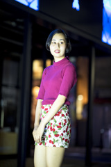 「スナップフォト2018 no.20 : おしゃれショートの美脚女子」