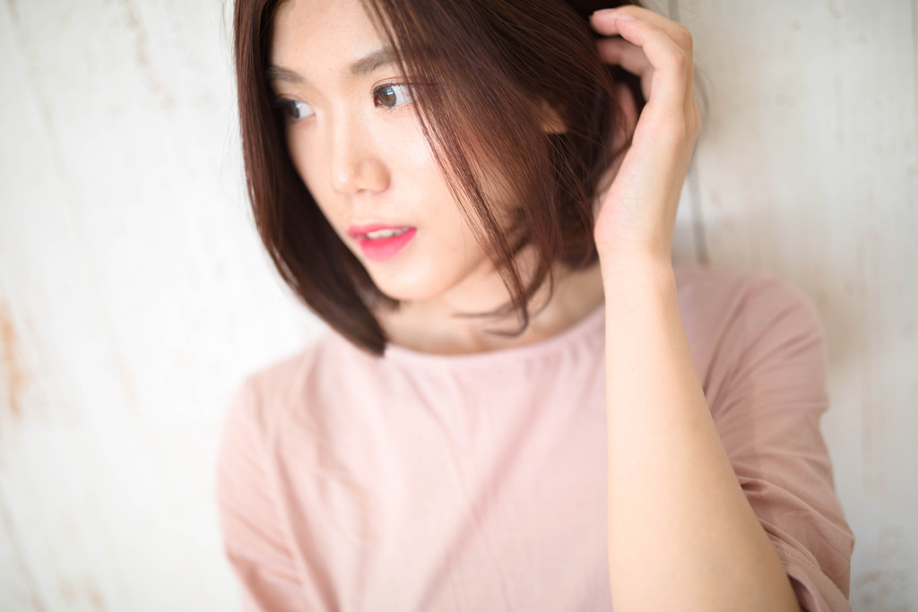 「"オフピンクxマキシワンピ"で、夏の終わりナチュラル着こなし1dayコーデ」4