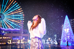 雨で上を見る