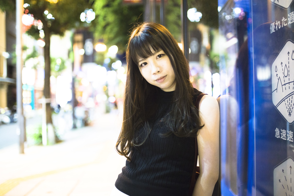 「Snap Photo 2018 no.23 : 夜に出逢った女子さん」3