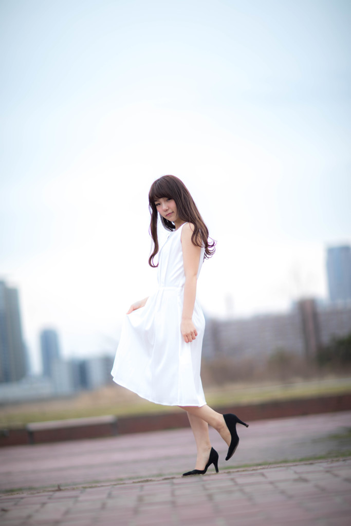 WHITE WANPI