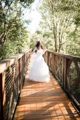 「wedding bridge」