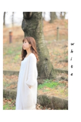 「from far」    　　　　　　　　　　　      /他人のために