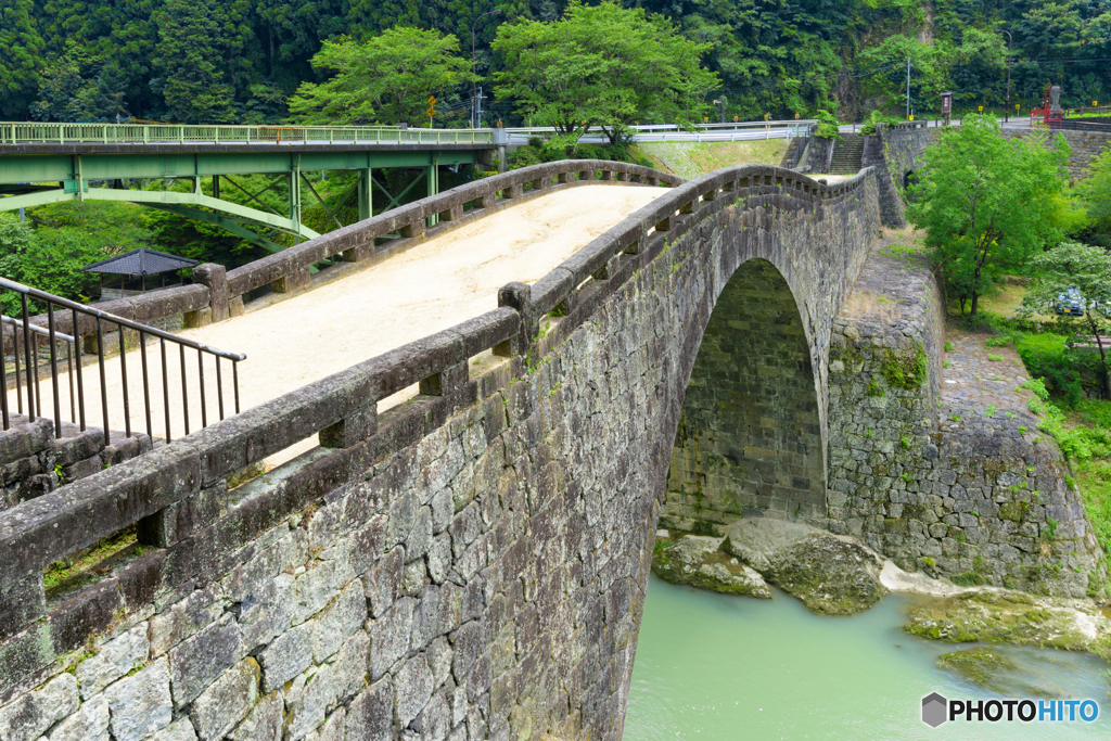 夏の霊台橋