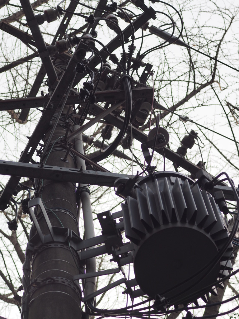 電柱３