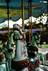 1か月後の菊人形祭を待つ公園