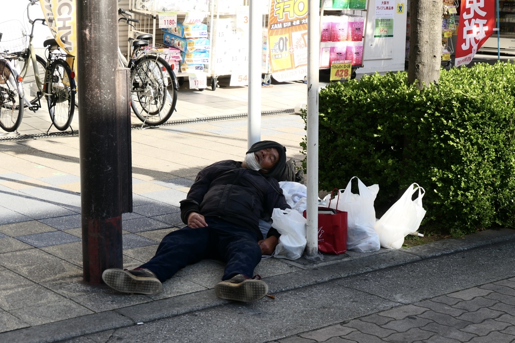 気持ち良さげに