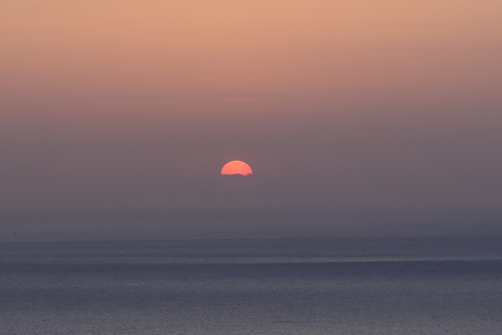 ぼんやり夕陽
