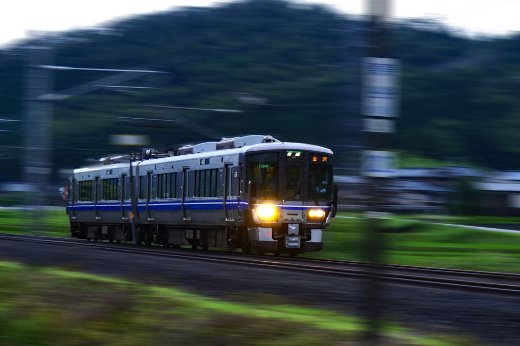 各駅停車