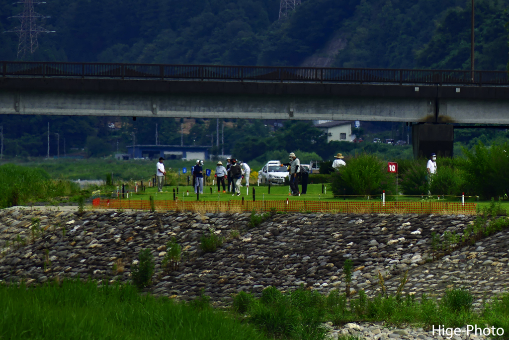 賑わうゲートボール