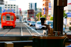 松山出張。電車のすれ違い