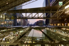 夕時のホーム