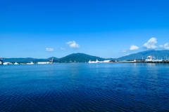 入り江の港