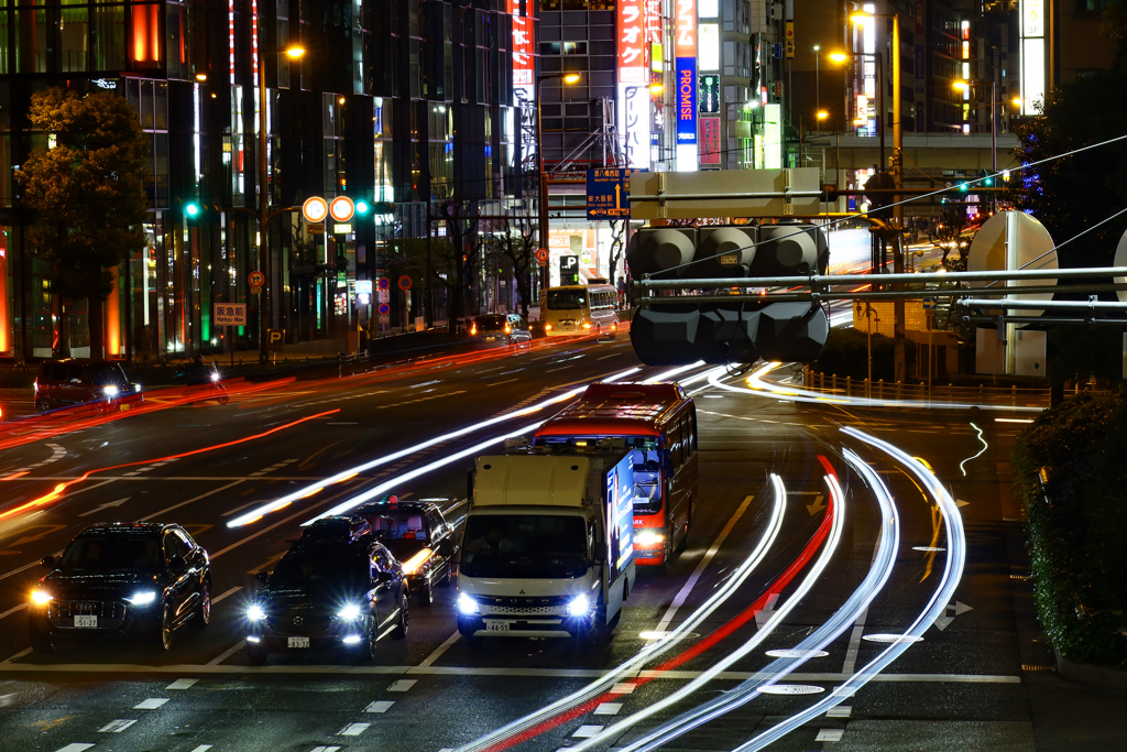 追い抜き光跡