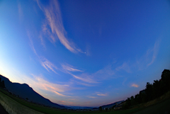 何時もの風景。レンズを変えて。お月さん