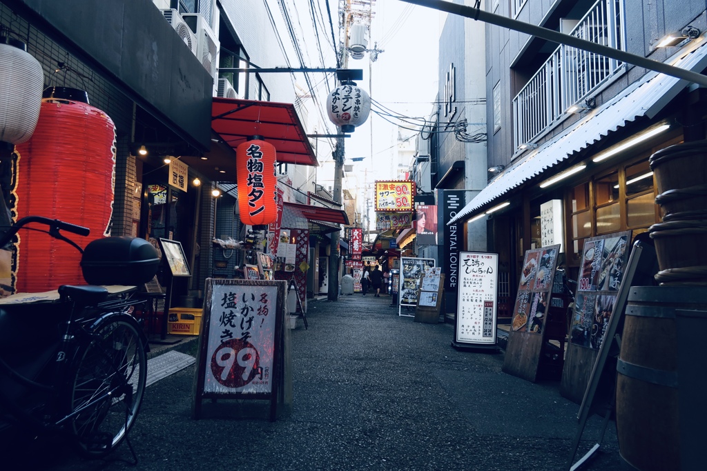 路地裏