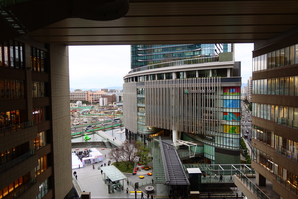 大阪駅の眺め（2./17T）