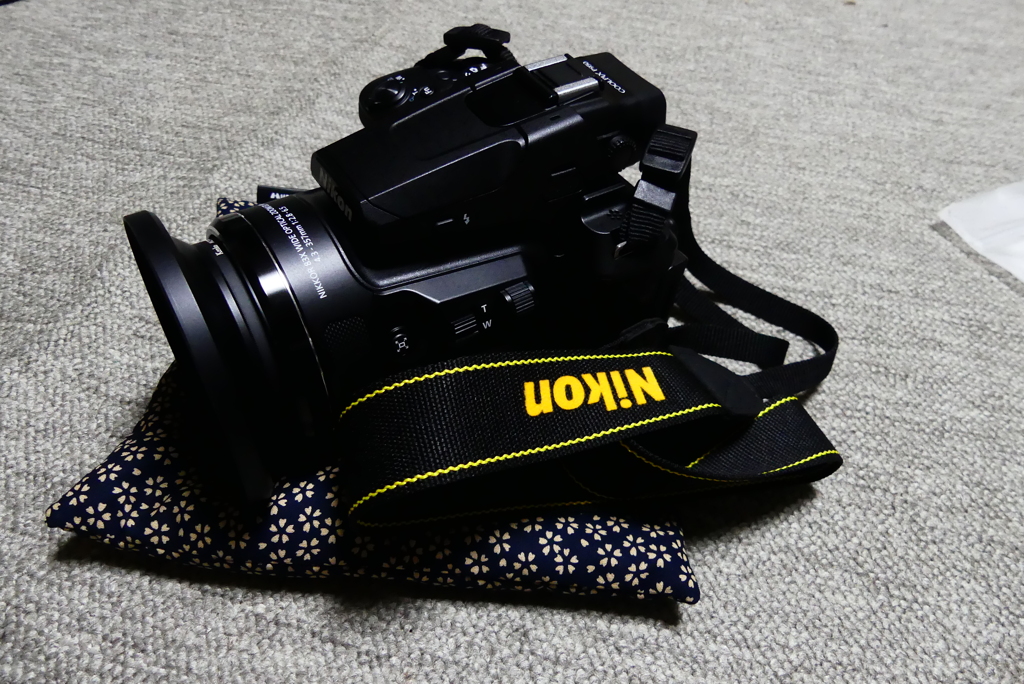 カメラ用のお座布、ポチリました