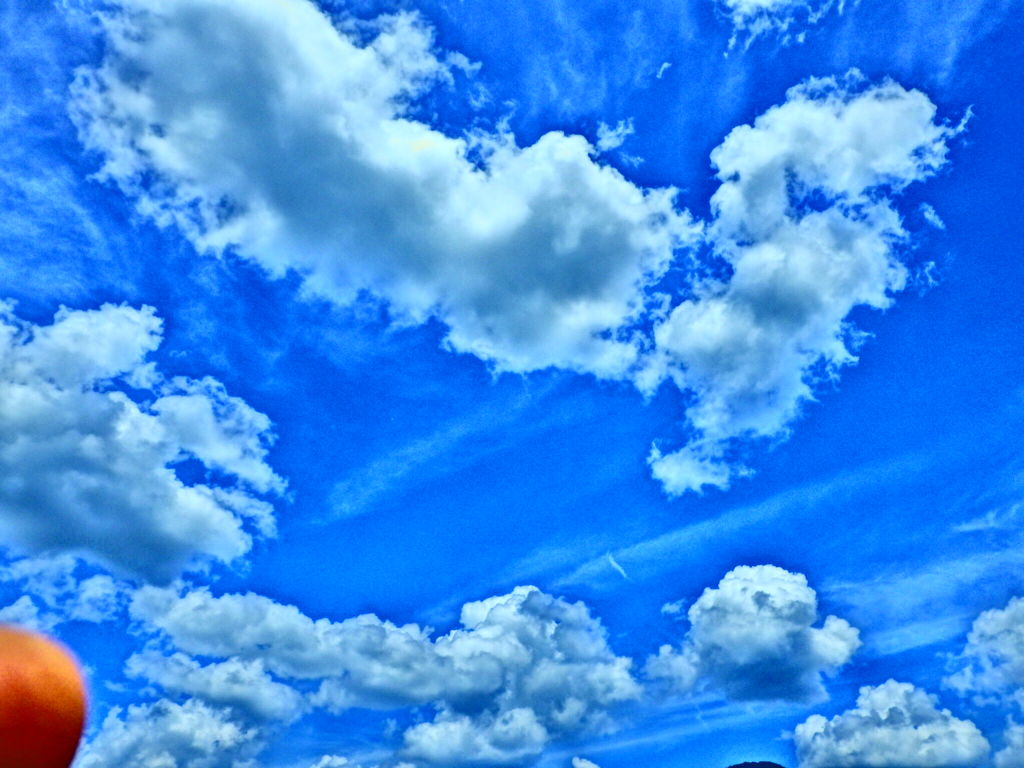 夏の雲（HDR撮影）