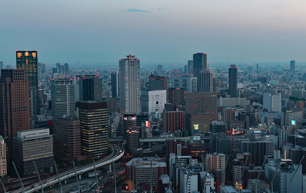 夜の始まり