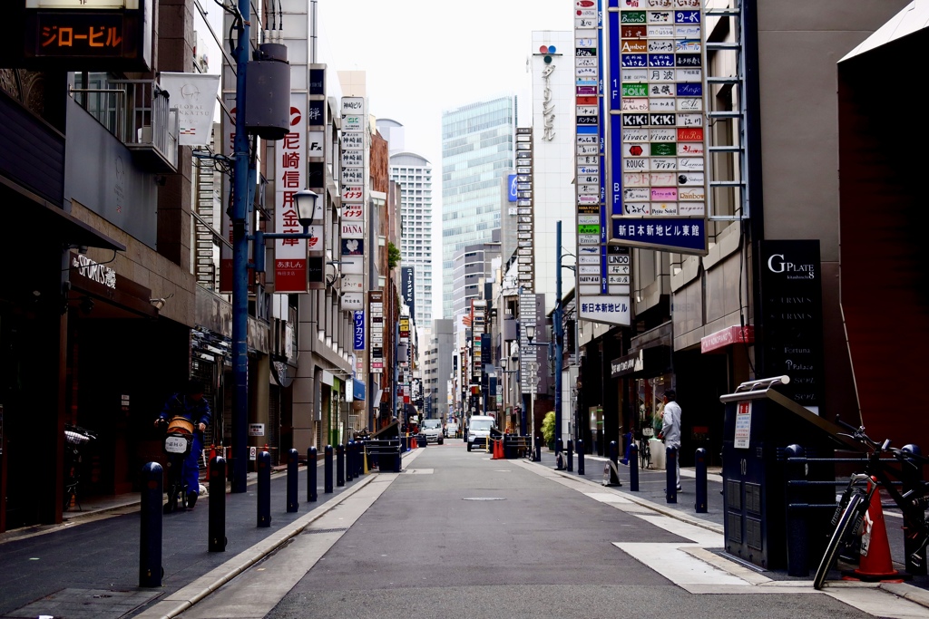 昼の北新地