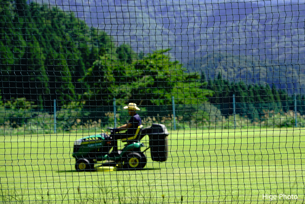 芝刈り機。疾走