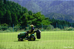 芝刈り機。疾走