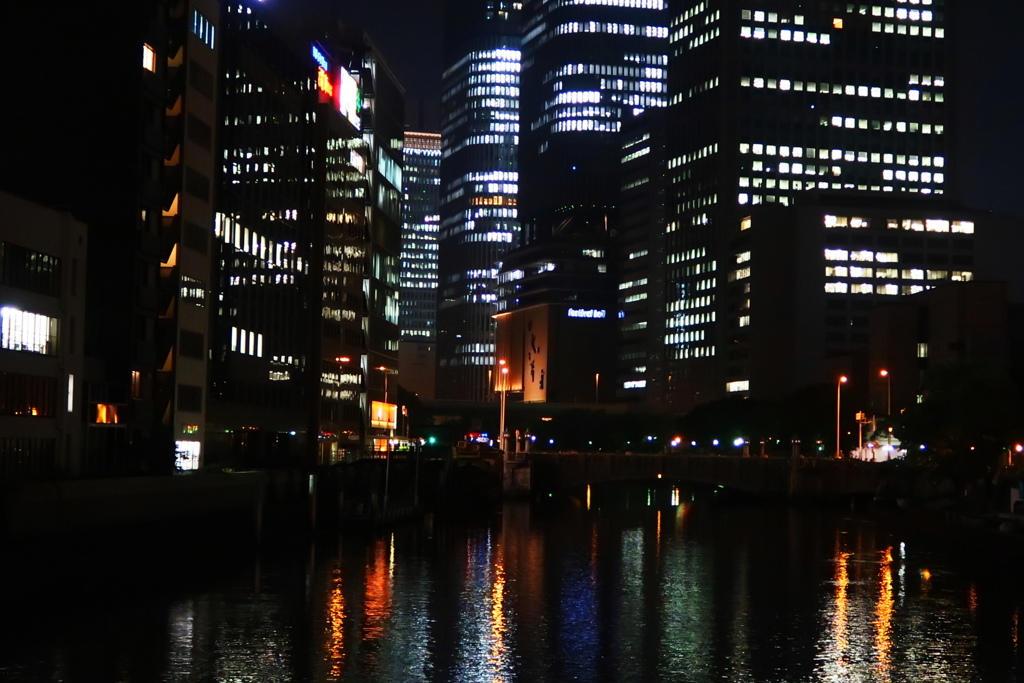 あぁここは大阪。中之島ブルースよ♪