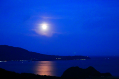月明りの朝