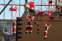 空からサンタがやって来た