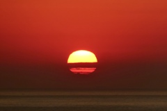 真っ赤な太陽