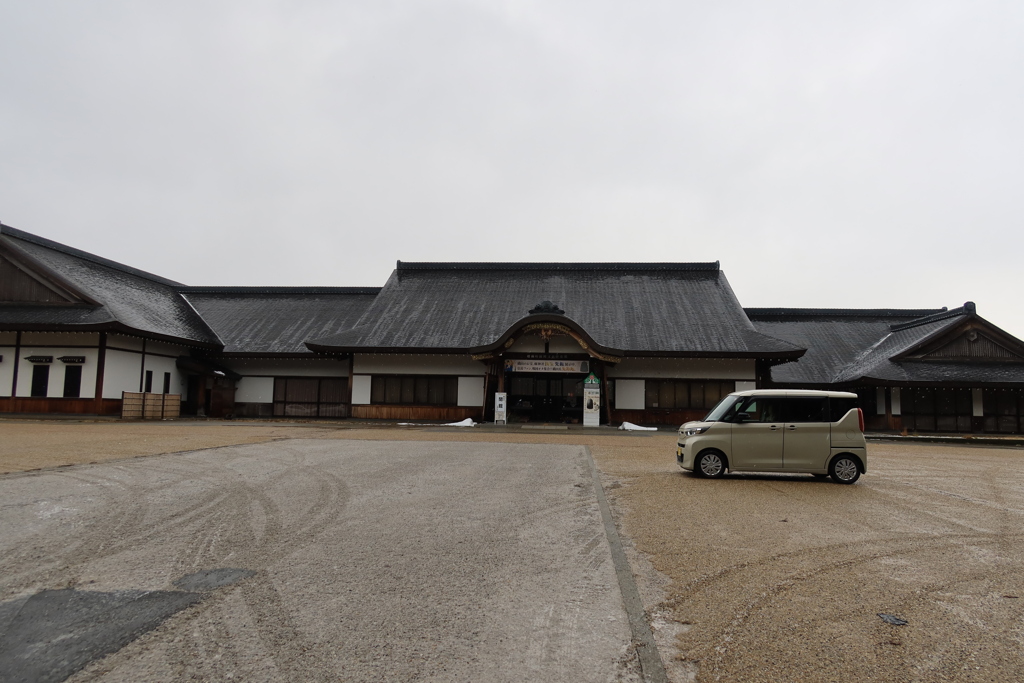 駐車場、三ヶ日の混雑はどこへ
