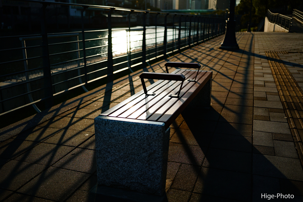 夕暮れベンチ