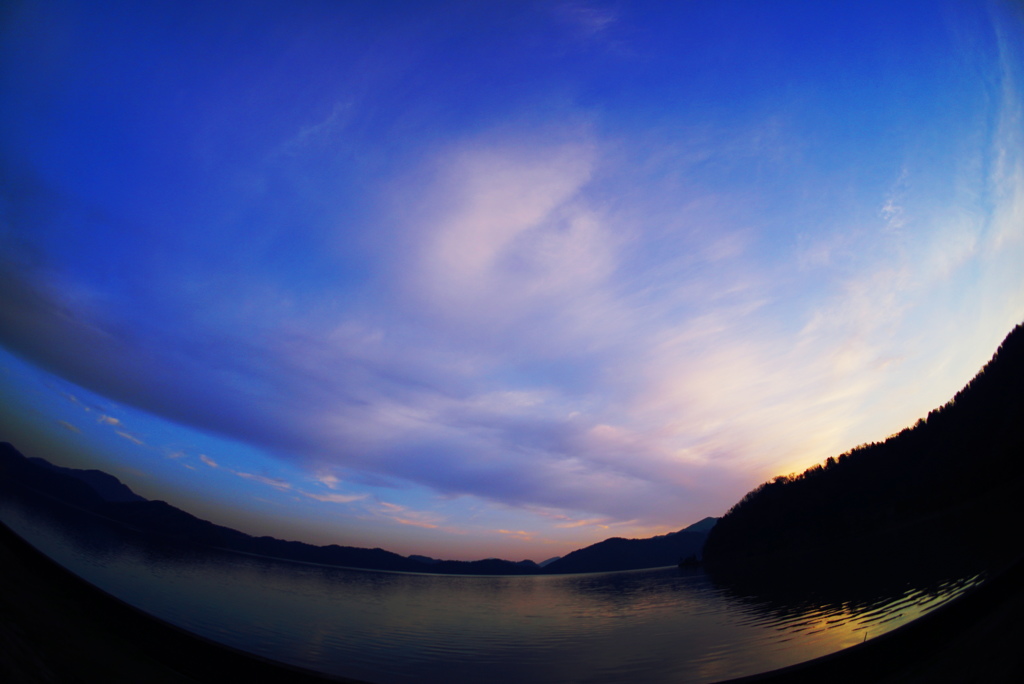 三方五湖の夜明け