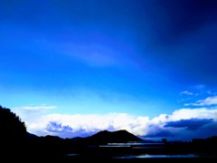 7：48豪雨と晴れ間の境い目