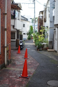 路地裏