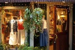 服屋