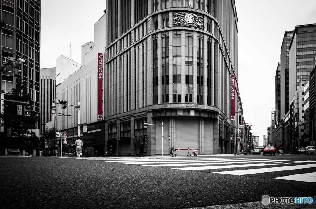三越