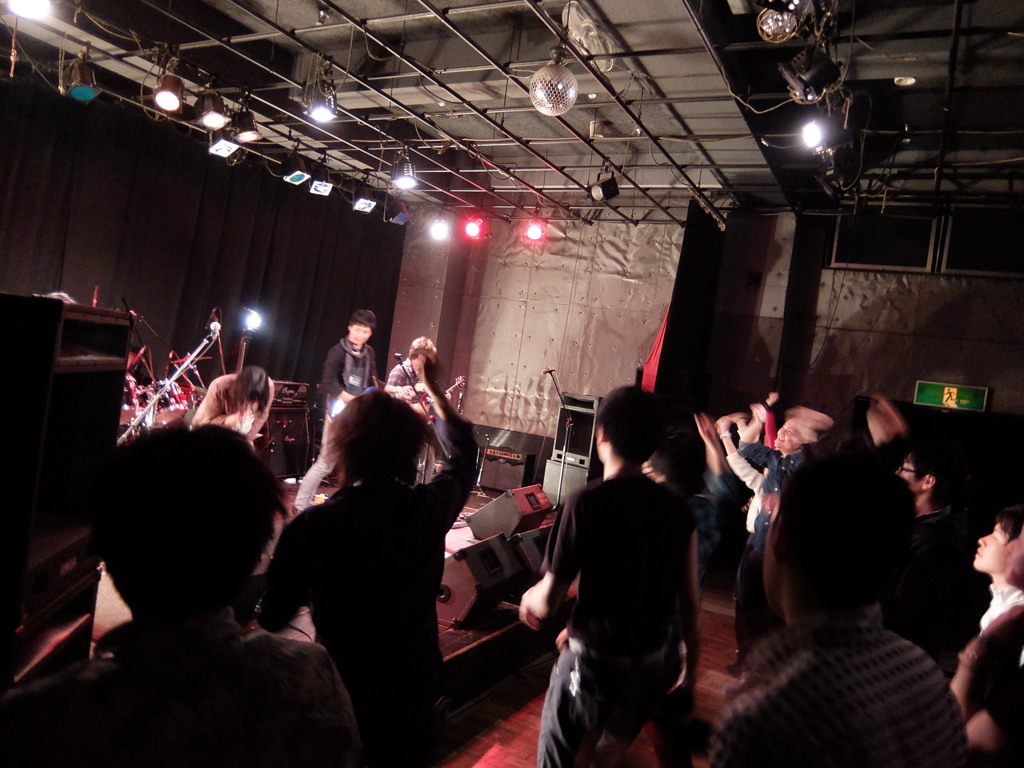 Live!!