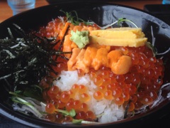 うにいくら丼