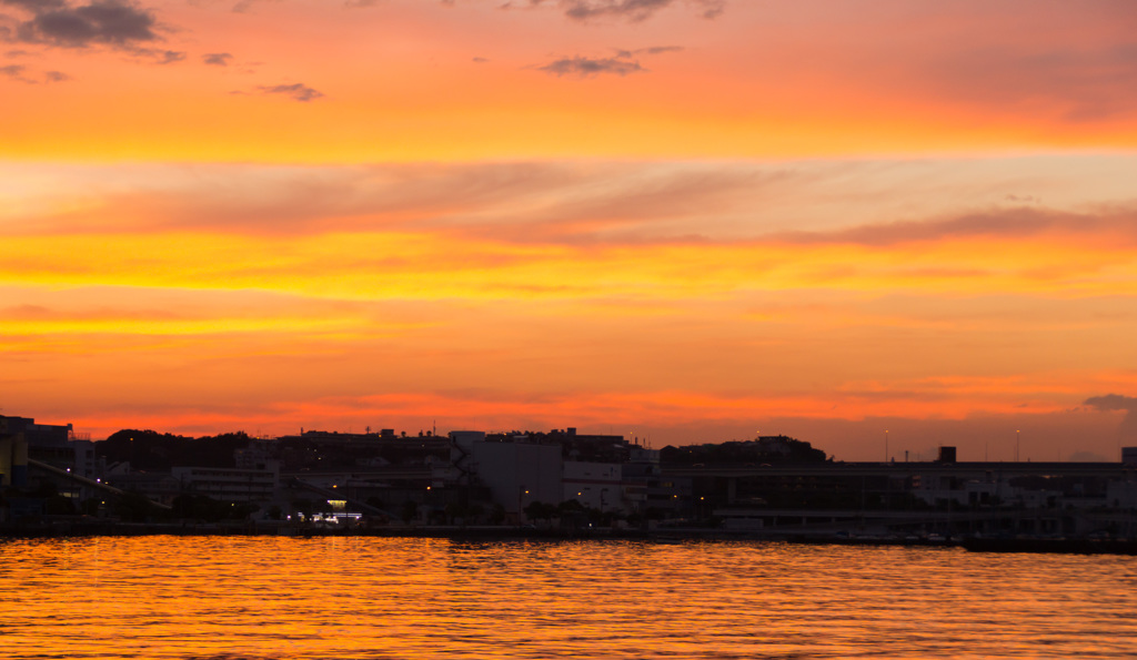 磯子の夕日